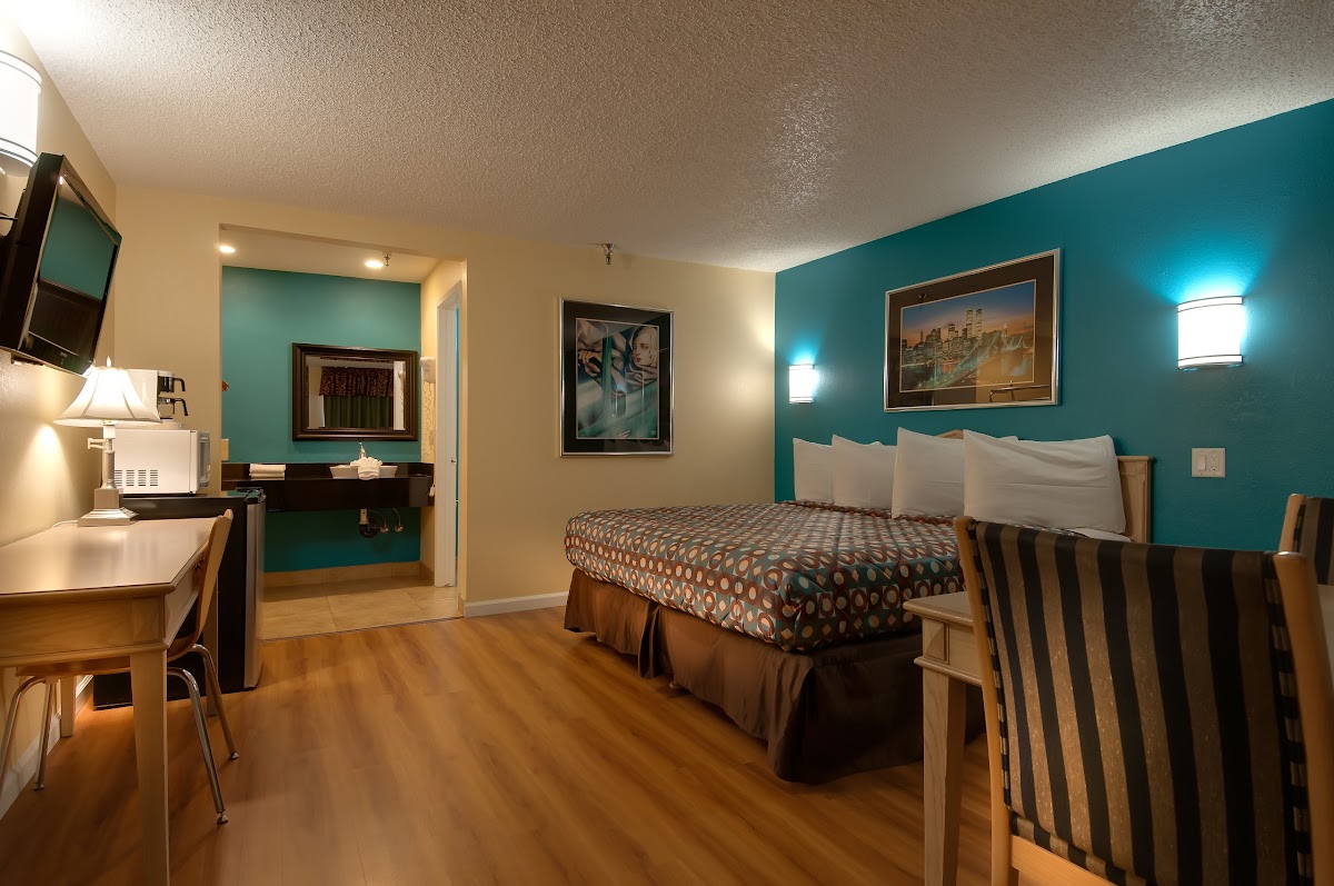Vagabond Inn Bakersfield South photo 2