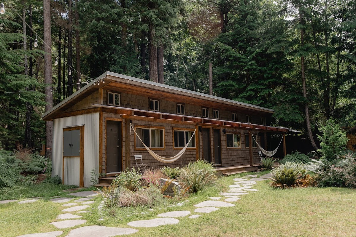 The Savary Island Resort