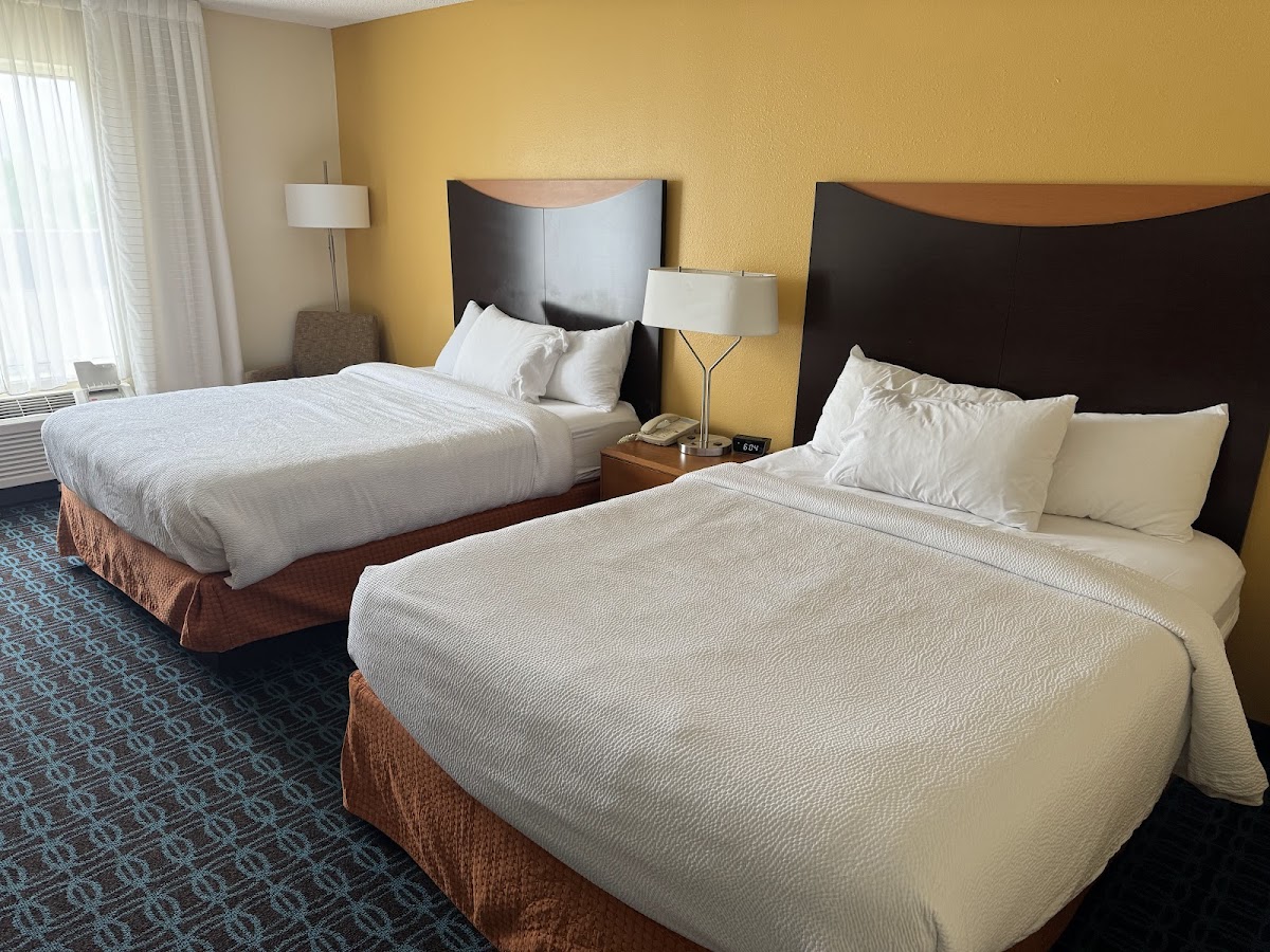 Fairfield by Marriott Inn & Suites Bloomington photo 2
