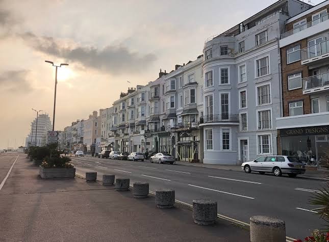GRAND HASTINGS