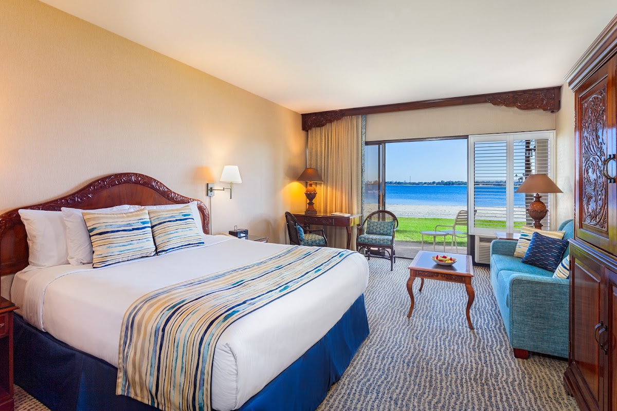 Catamaran Resort Hotel and Spa photo 2
