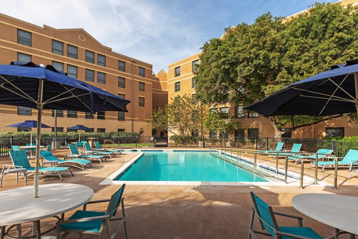 Holiday Inn Express Powless House