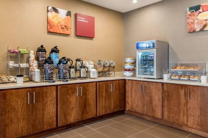 Comfort Suites Columbus Airport photo 2