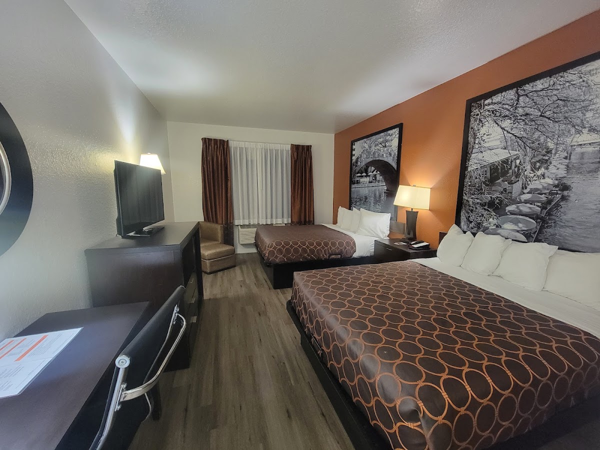 SureStay Plus by Best Western San Antonio Airport photo 2