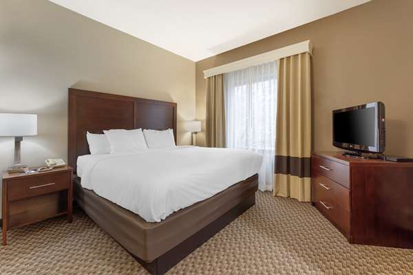 Comfort Inn & Suites Johnstown - Richland Town Center photo 2