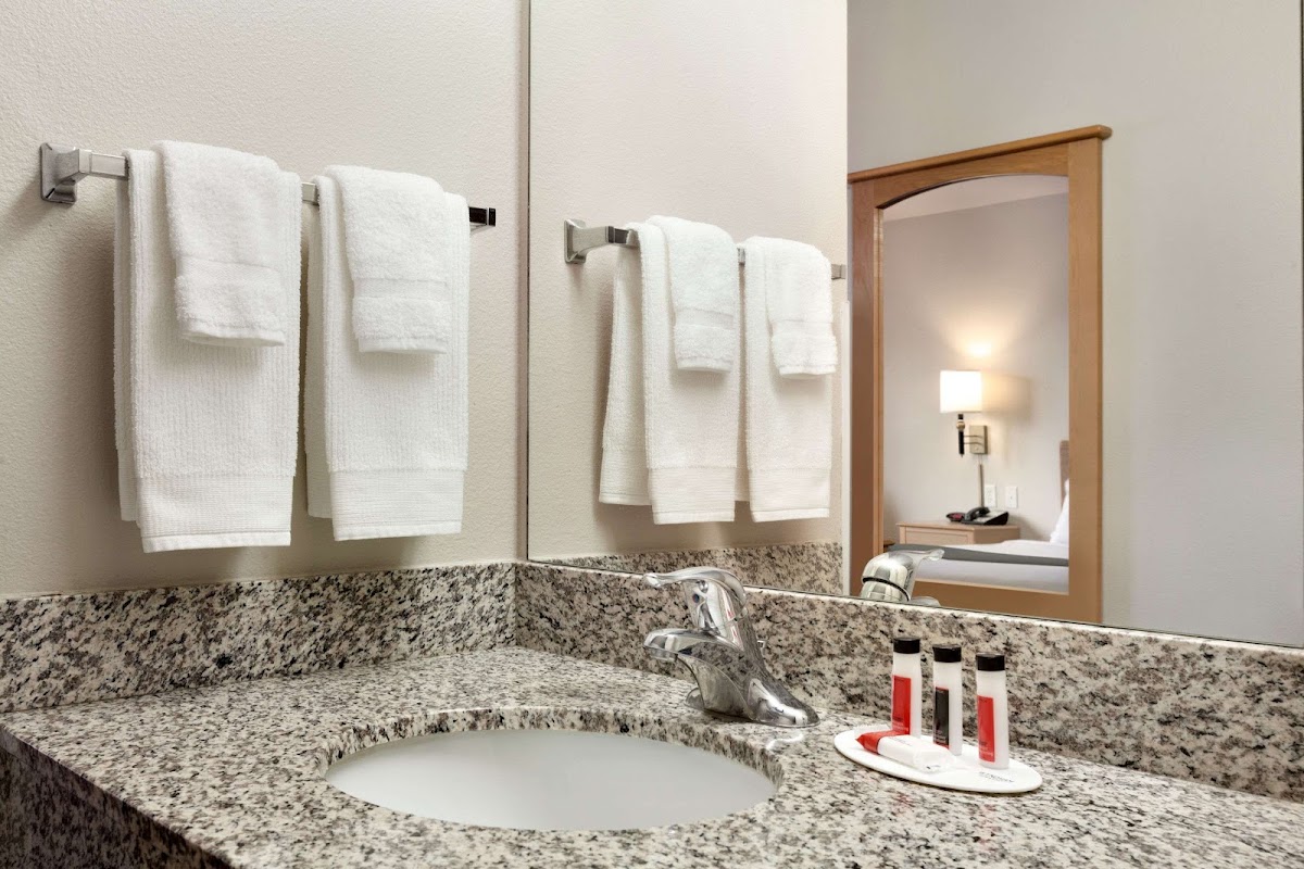 Travelodge by Wyndham Milford photo 3