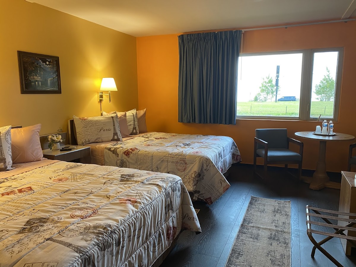 SILVER SANDS HOTEL & RV PARK photo 2