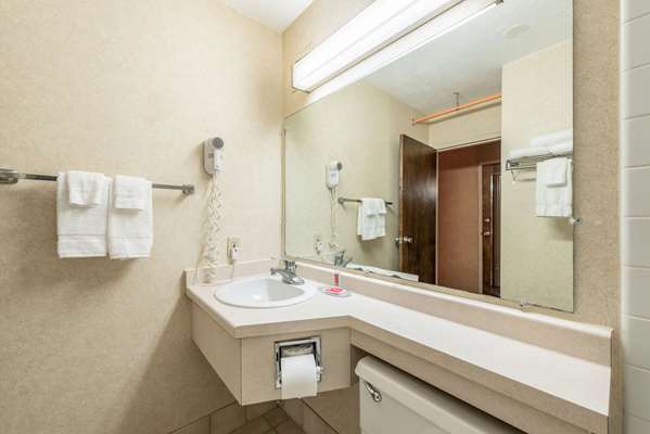 Econo Lodge Brainerd photo 2