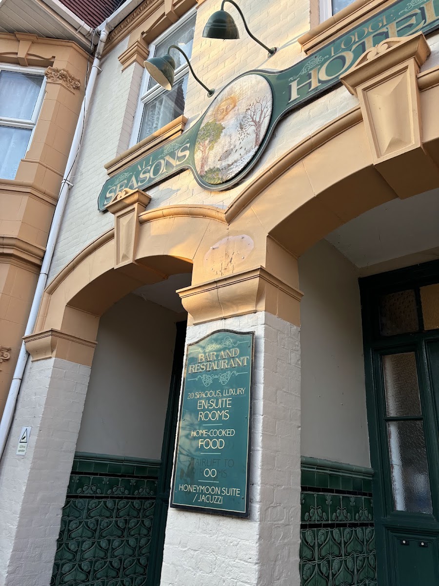 All Seasons Lodge Hotel photo 3
