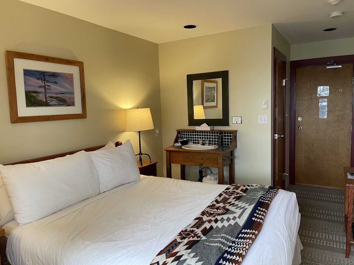 Middle Beach Lodge photo 2