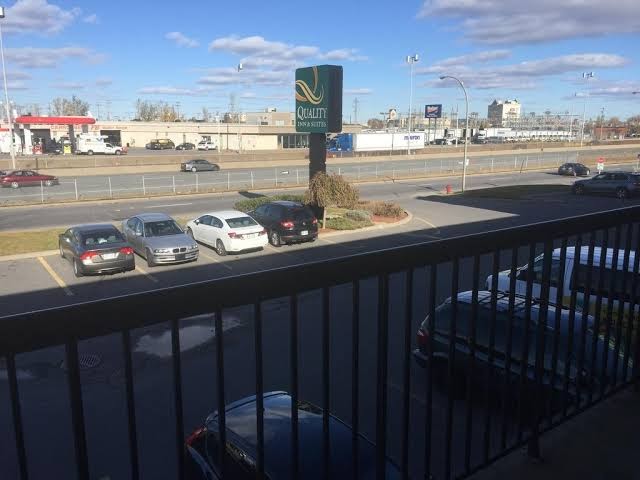 Quality Inn & Suites P.E. Trudeau Airport photo 3