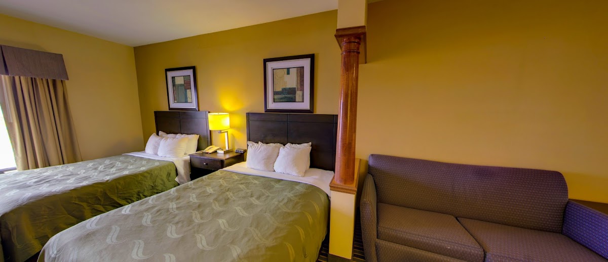 Quality Inn & Suites MidAmerica Industrial Park Area photo 3