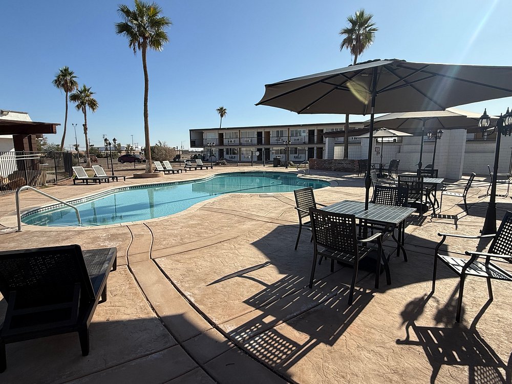 Travelodge by Wyndham Imperial/El Centro photo 3