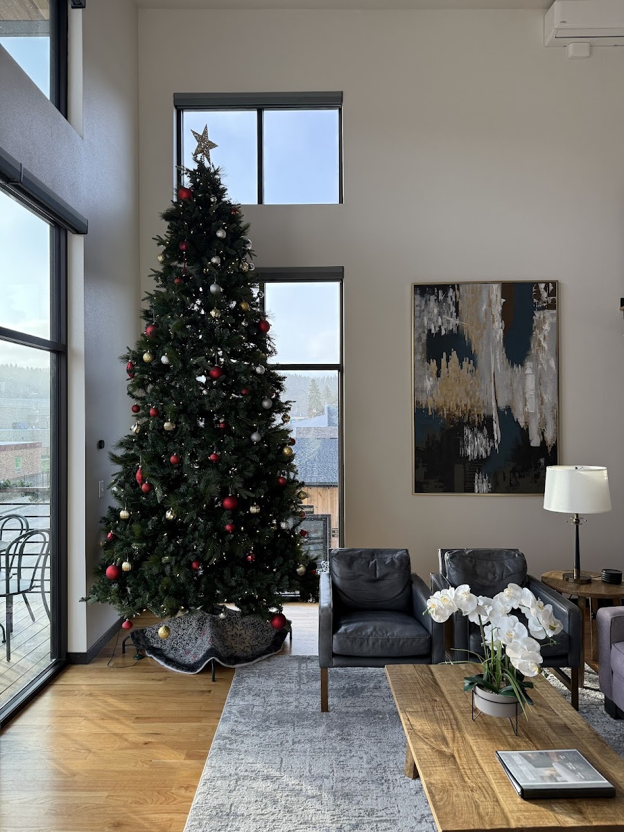 McGregor & Main | Luxury Lofts photo 2