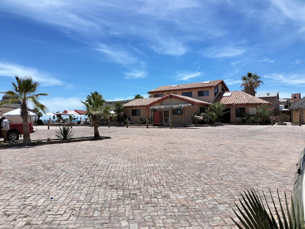 Jenny's Beach Resort photo 3