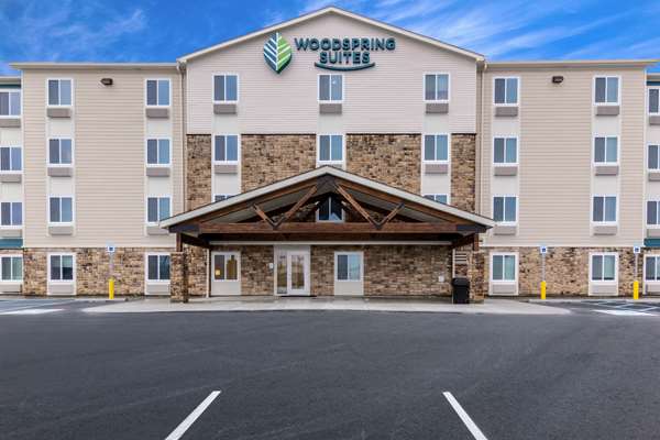 WoodSpring Suites Indianapolis Airport South photo 3