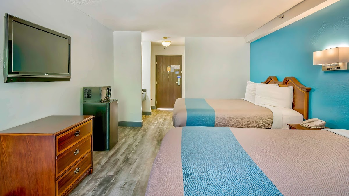 Motel 6 Grand Rivers, KY photo 2