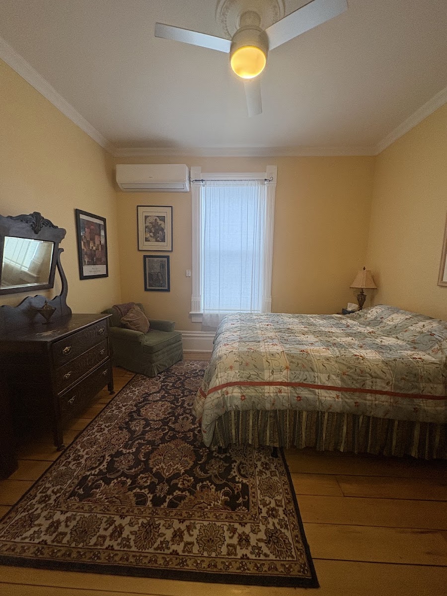 Loyalist Lofts photo 2