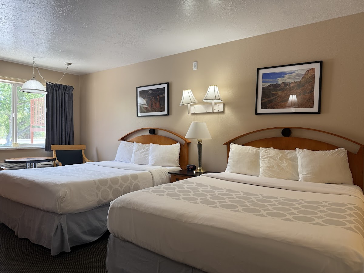 Cathedral Valley Inn photo 2