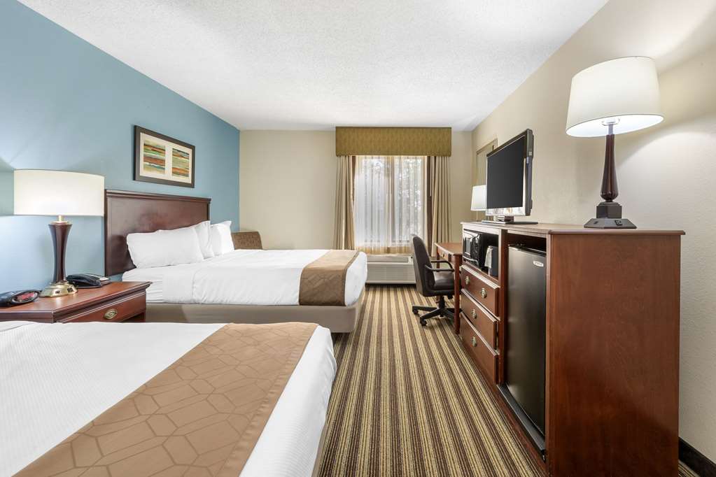 Best Western Plus Sikeston photo 2