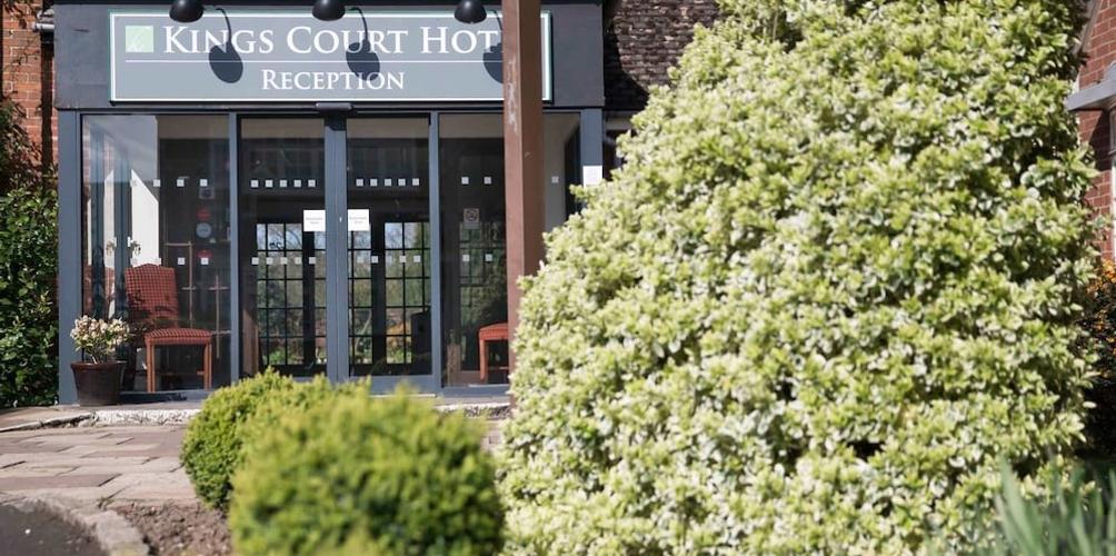 Kings Court Hotel Alcester - Stratford Upon Avon photo 3