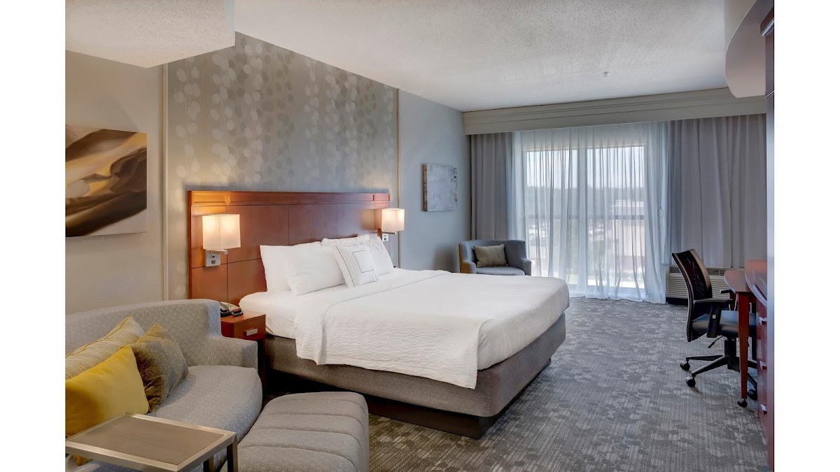 Courtyard by Marriott Statesville Mooresville/Lake Norman photo 2