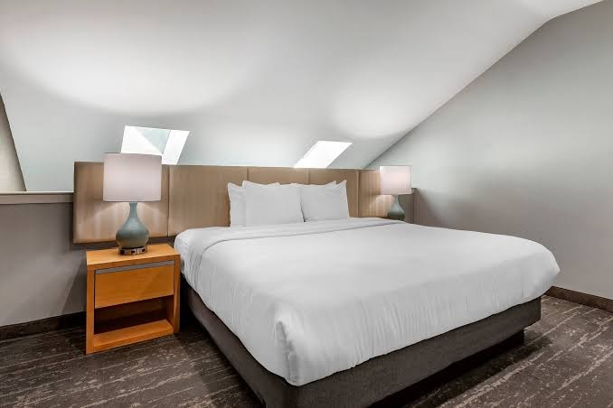 Amwell Suites Somerset Bridgewater photo 2