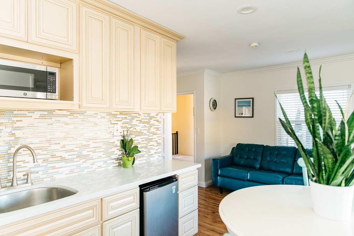 Seaside Laguna Inn & Suites photo 3