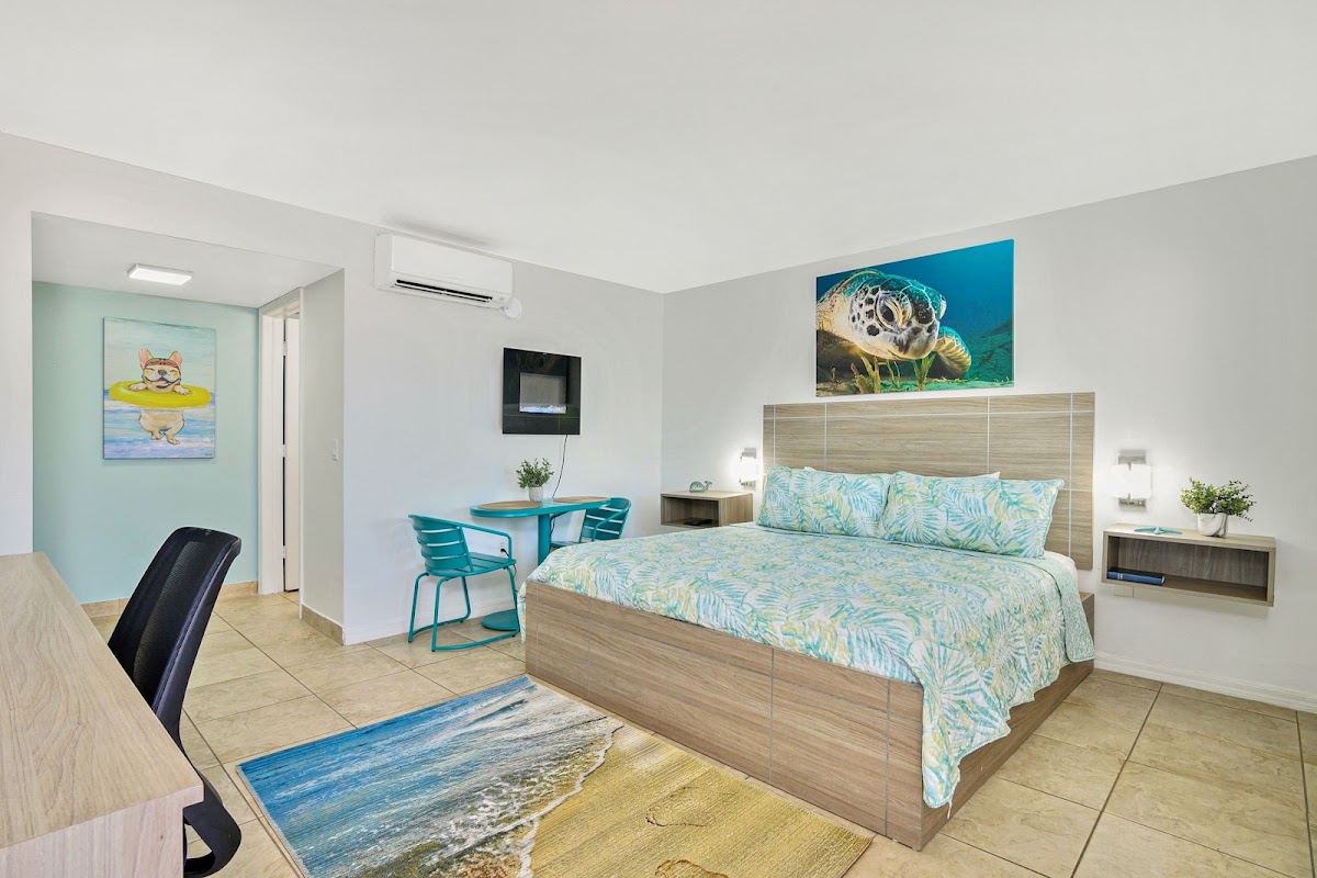 Latitude 26 Waterfront Resort and Marina - Fort Myers Beach photo 2