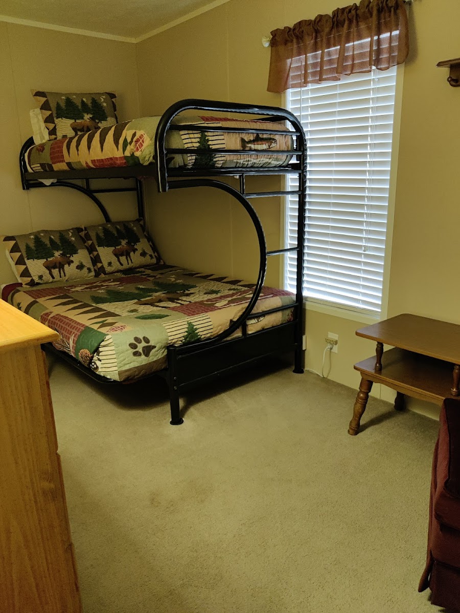 Keller's Kove Cabin and RV Resort at Norfork Lake photo 3