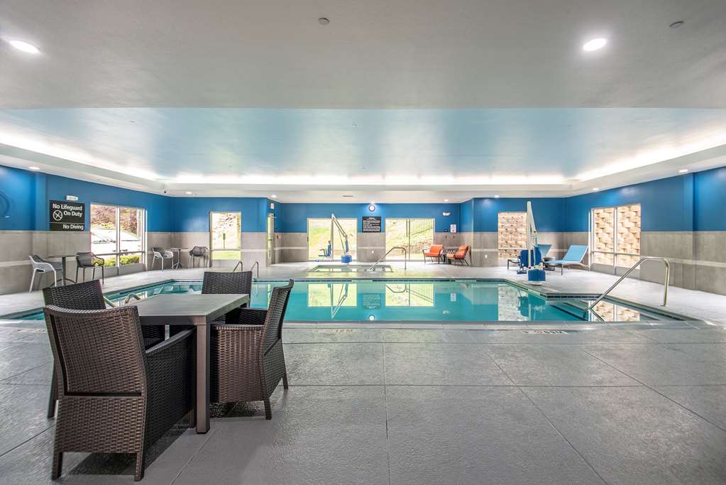 Hampton Inn & Suites Hazard photo 3