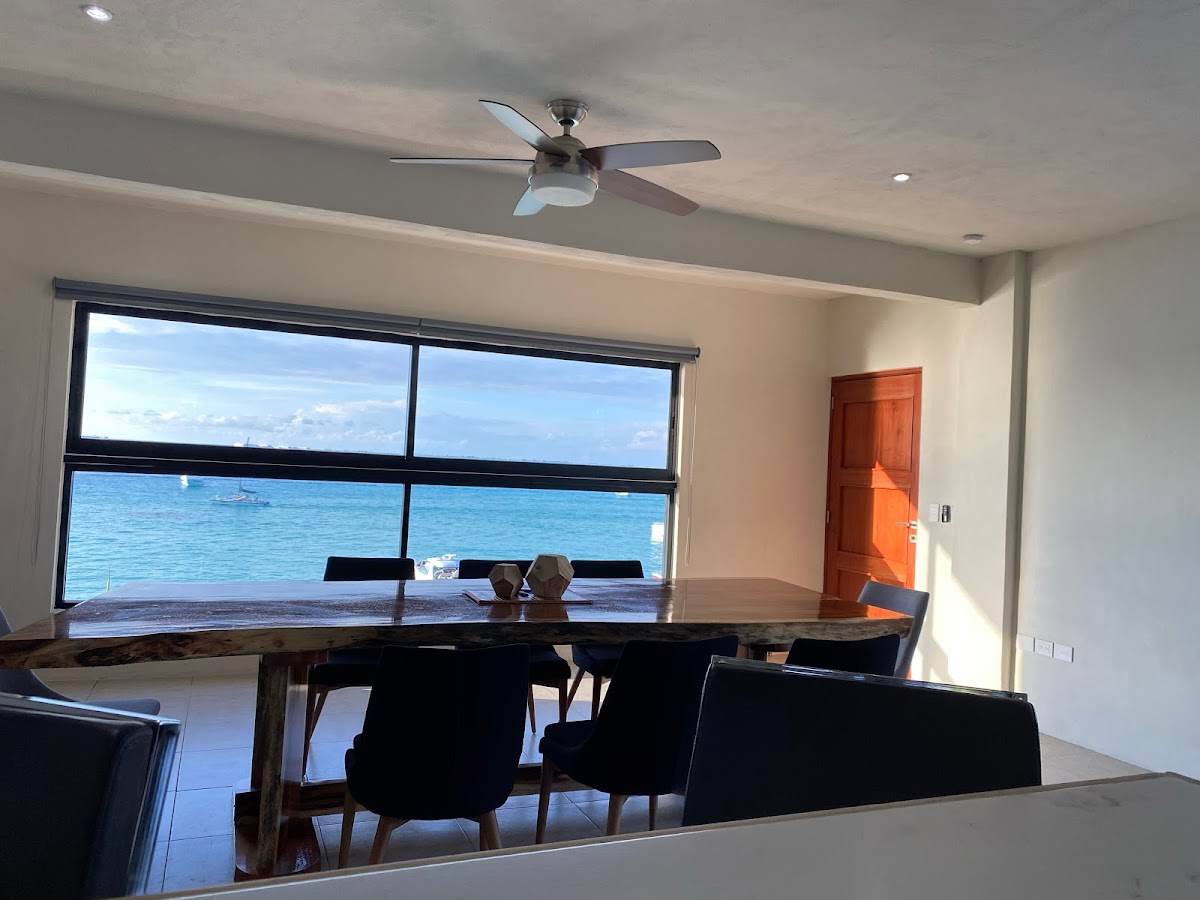 Cuxos Hotel Beachfront photo 2