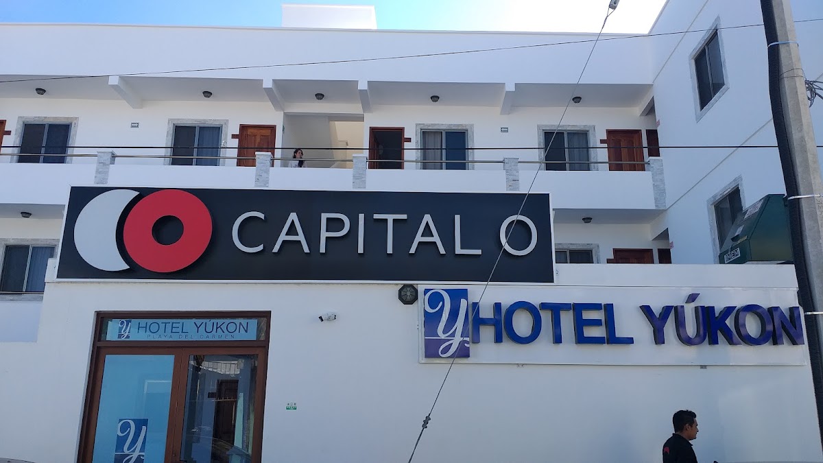 Hotel Yukon