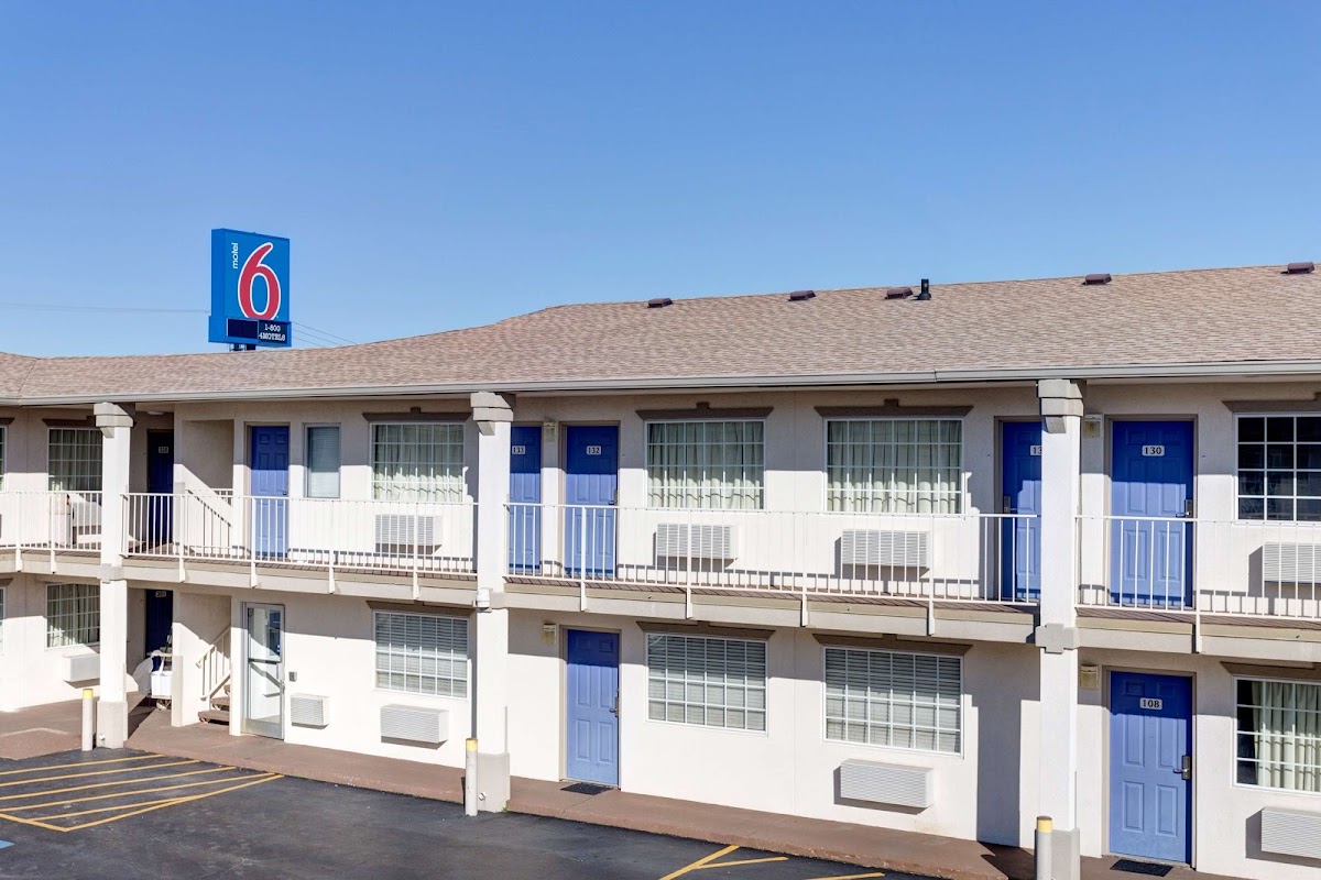 Motel 6