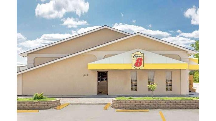 Super 8 by Wyndham Norfolk