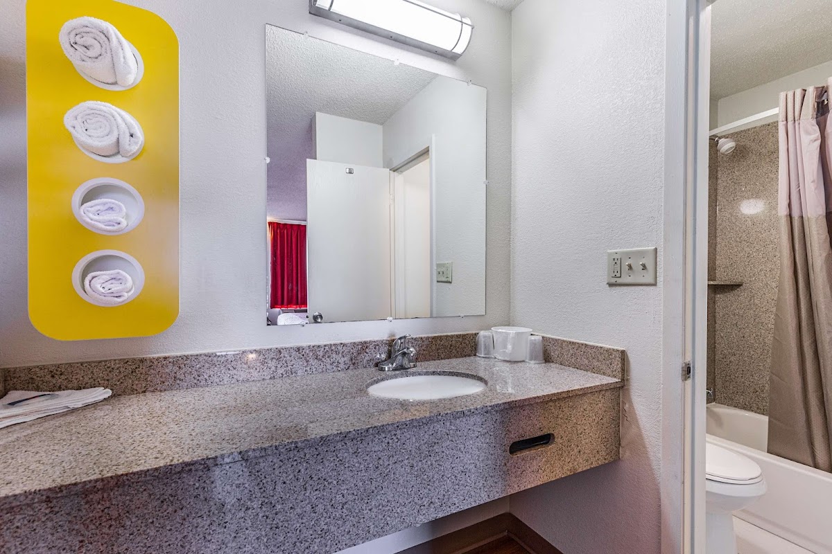 Motel 6 Mount Vernon, IL photo 3
