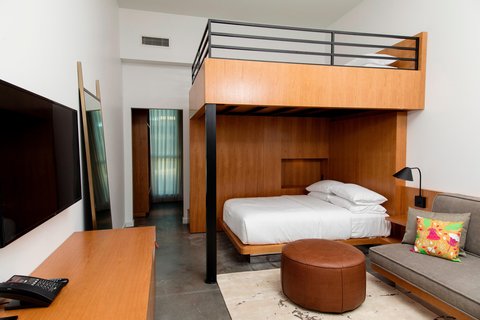 The Sarasota Modern, a Tribute Portfolio Hotel photo 2