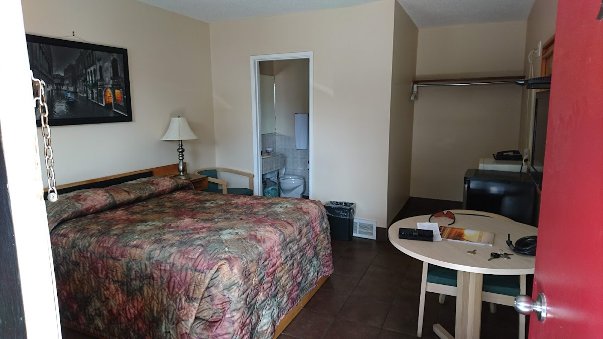 Trailside Inn photo 2