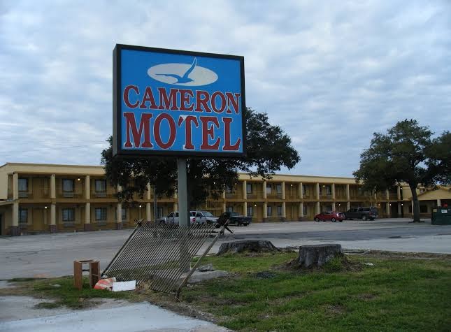 Cameron Motel and RV Parking