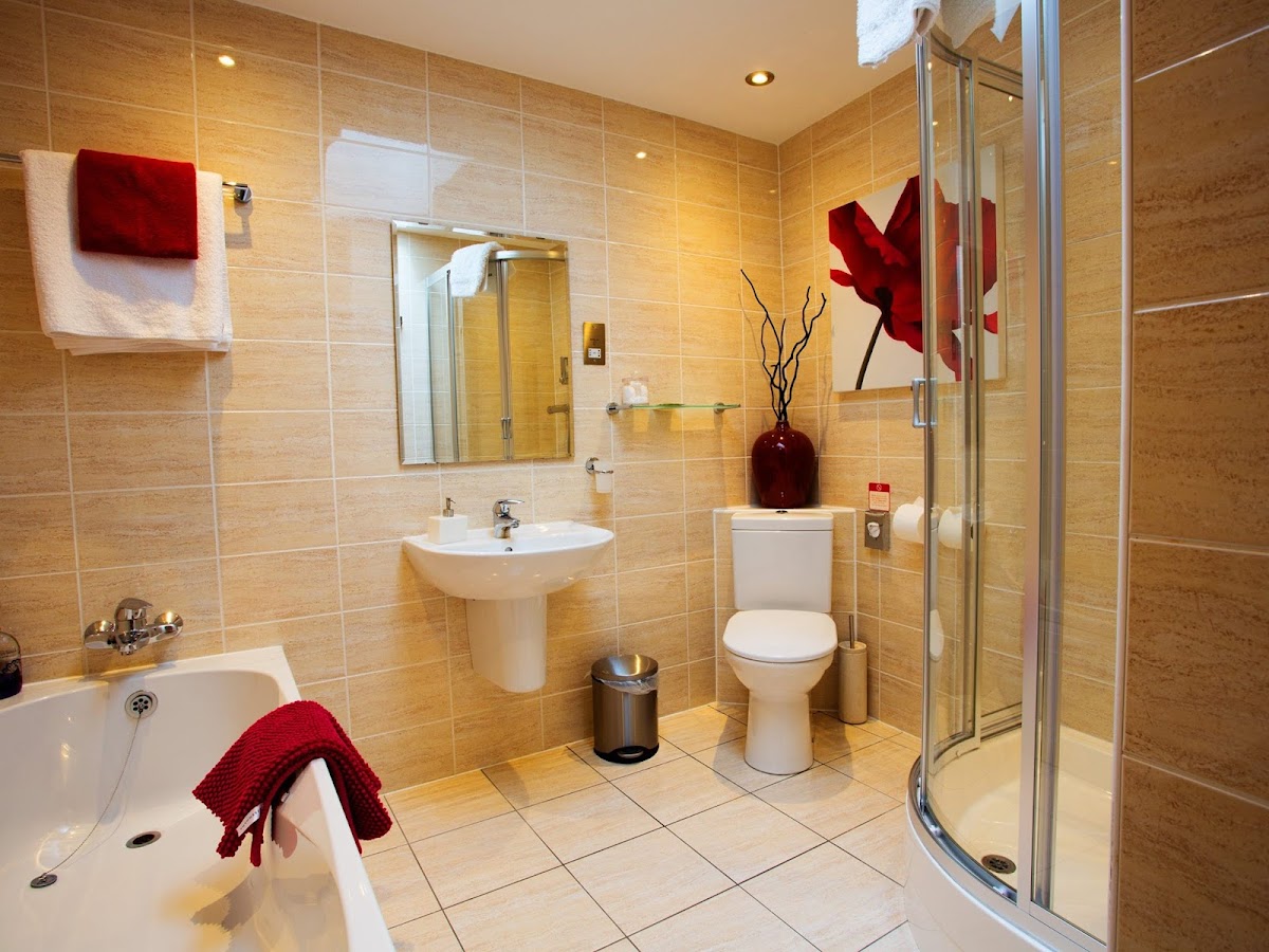 Bath House Hotel & Restaurant photo 3