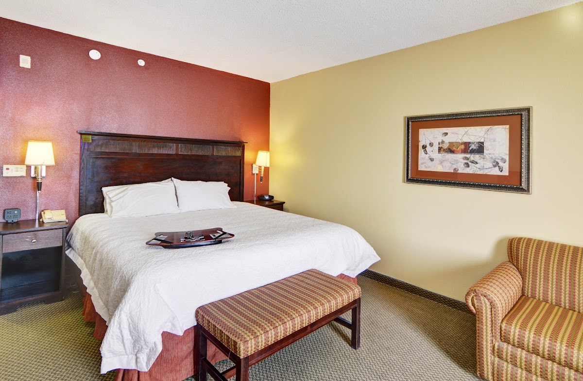 Hampton Inn & Suites Lawton photo 2