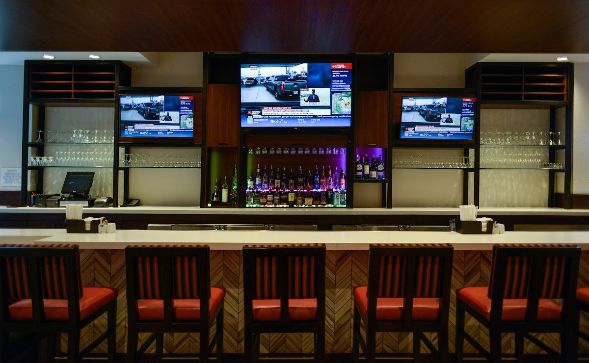 Hilton Garden Inn Louisville Mall of St. Matthews photo 3