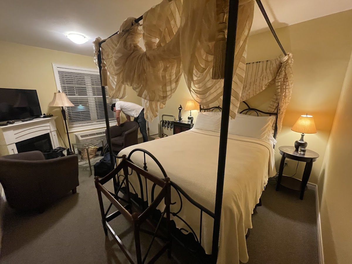 Orchid Inn photo 2