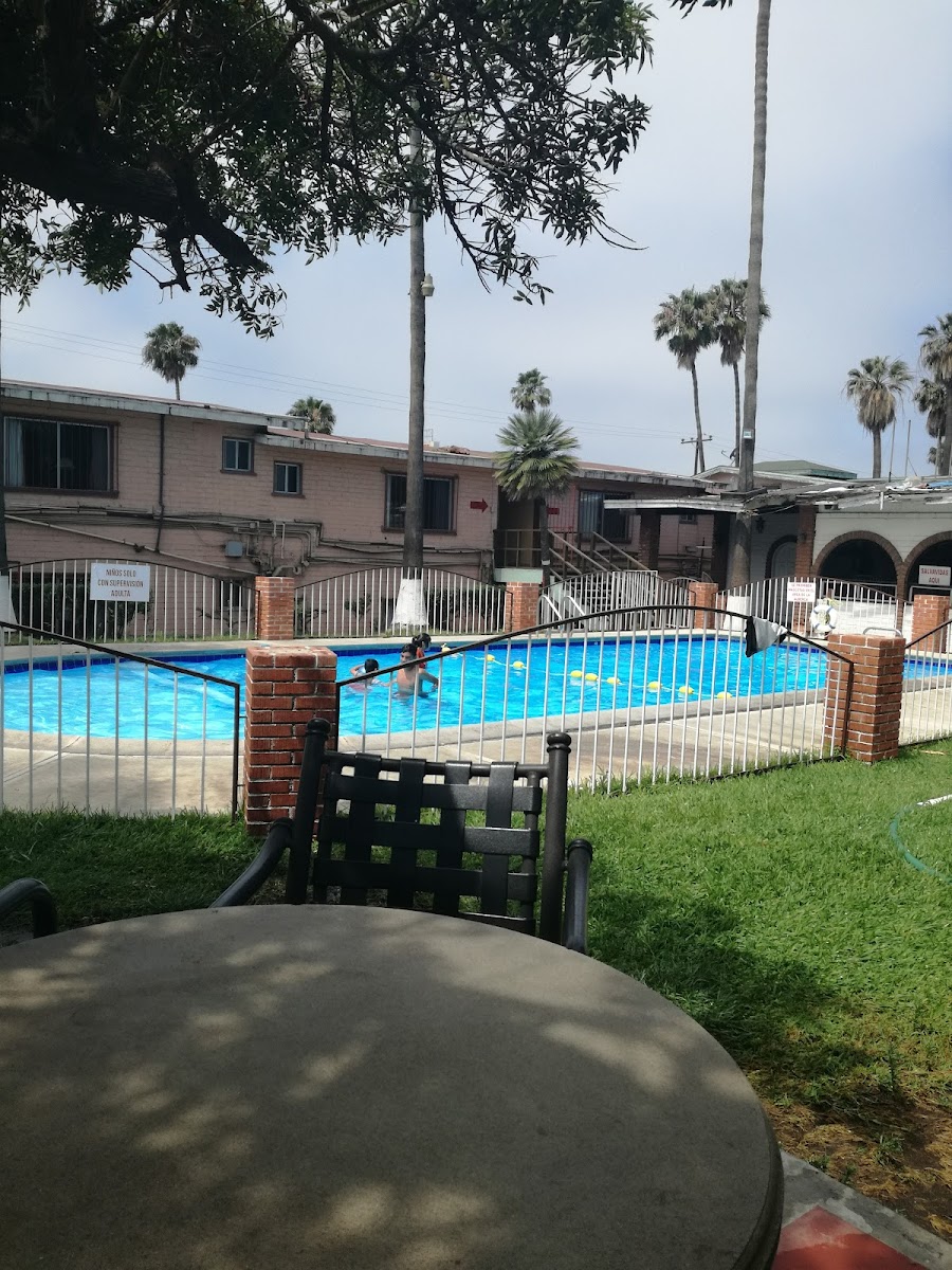 Flamingos Hotel Ensenada photo 2