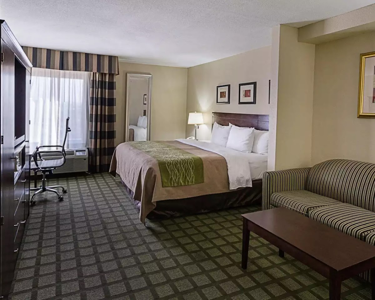 Comfort Inn Southwest Fwy at Westpark photo 2