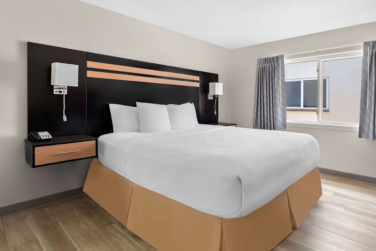 Days Inn by Wyndham Albany SUNY photo 2