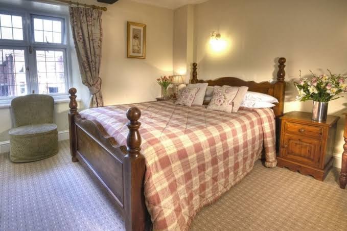 Easington House photo 2