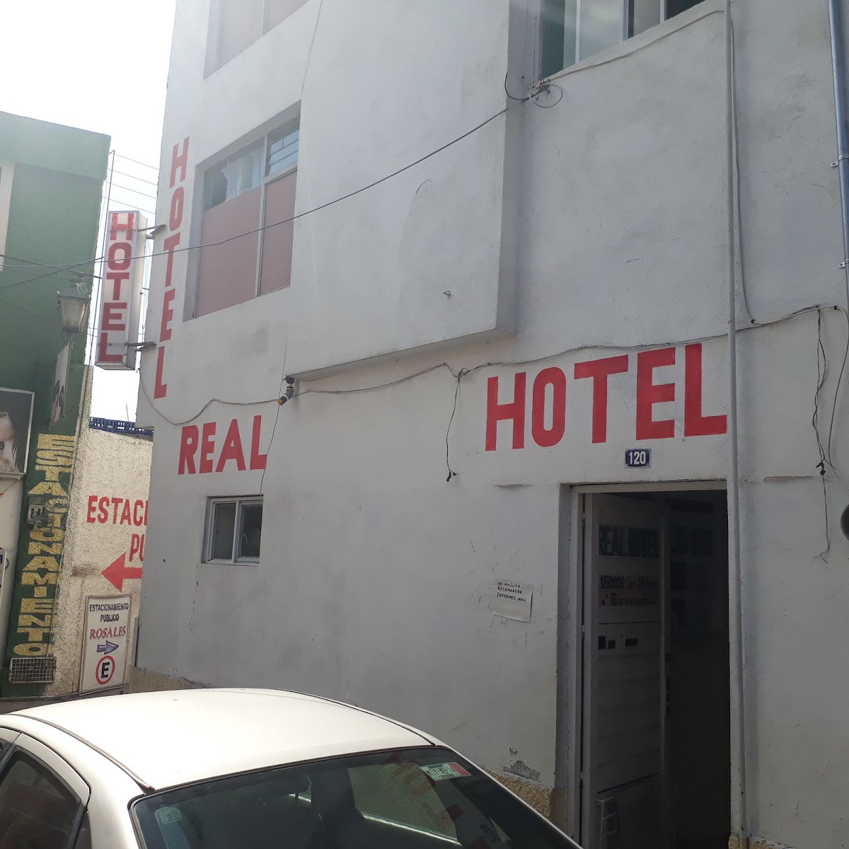 Hotel ' REAL HOTEL' photo 2