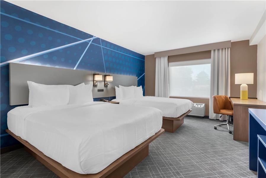 Comfort Inn & Suites Suwanee - Sugarloaf photo 2