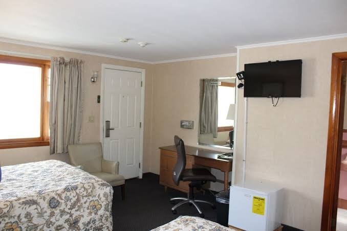 Elm Motel photo 2